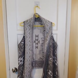 Quagga Gray Patterned Vest
